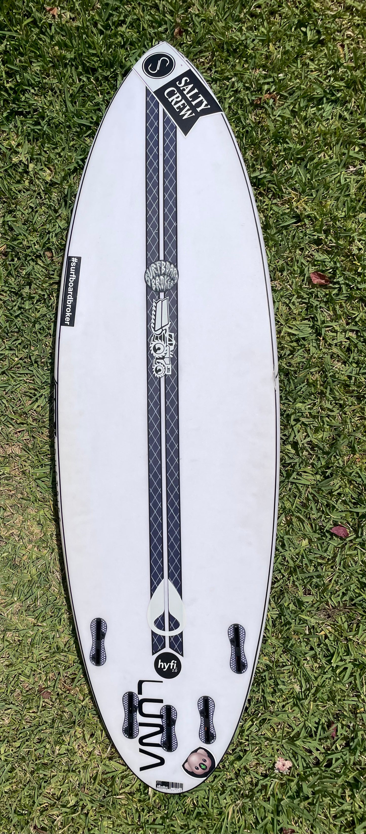 JS Industries Bullseye Hyfi 2.1 like new Surfboard 5.8" x 19.1/2" x 2.7/16" x 29.5 L